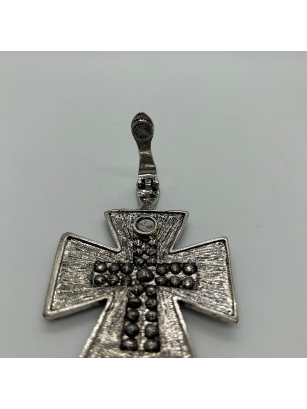 Silvertone Cross Pendant Pearl Enhancer Arurora Borealis Horseshoe Southwestern - Picture 8 of 14